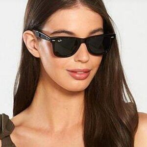 LIKE NEW RayBan Wayfarer RB2140 Black Ray ban sunglasses